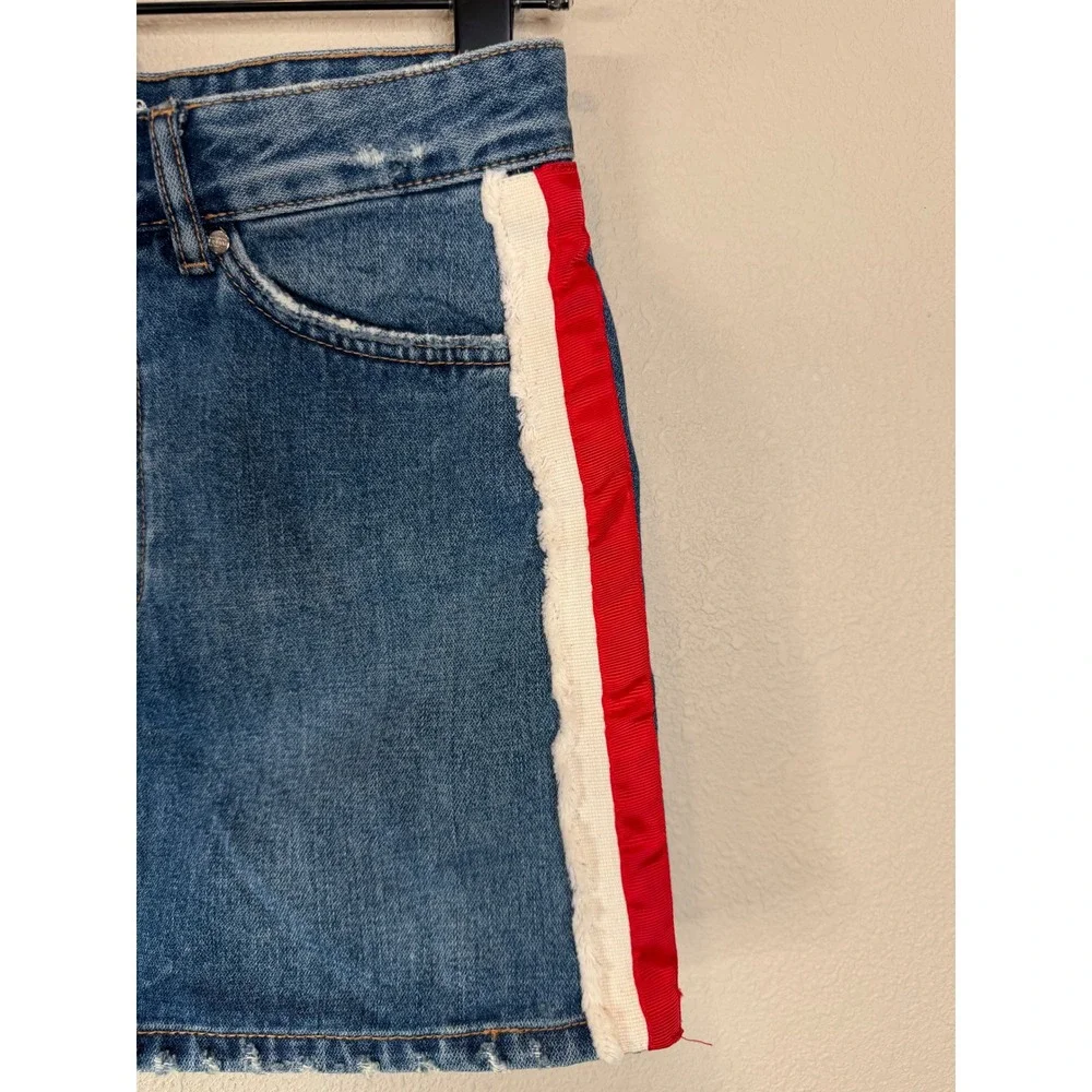 Zara TRF Denim Mini Skirt Blue Medium Wash‎ Red White Side Stripe Size XS 24
